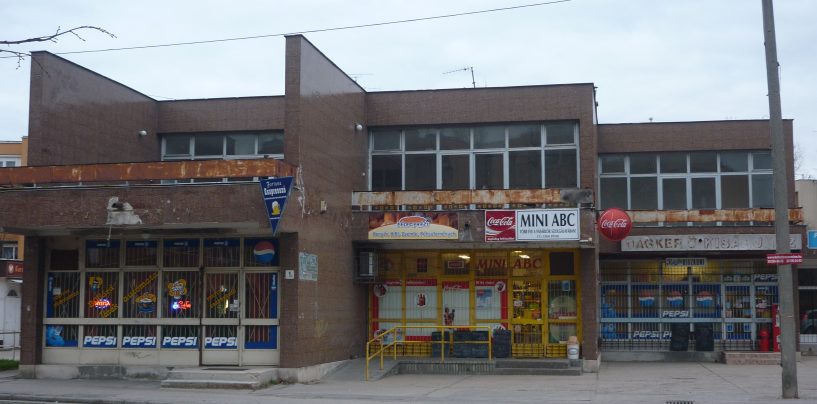 Kecskemét, Műkertváros központjában irodablokk kiadó